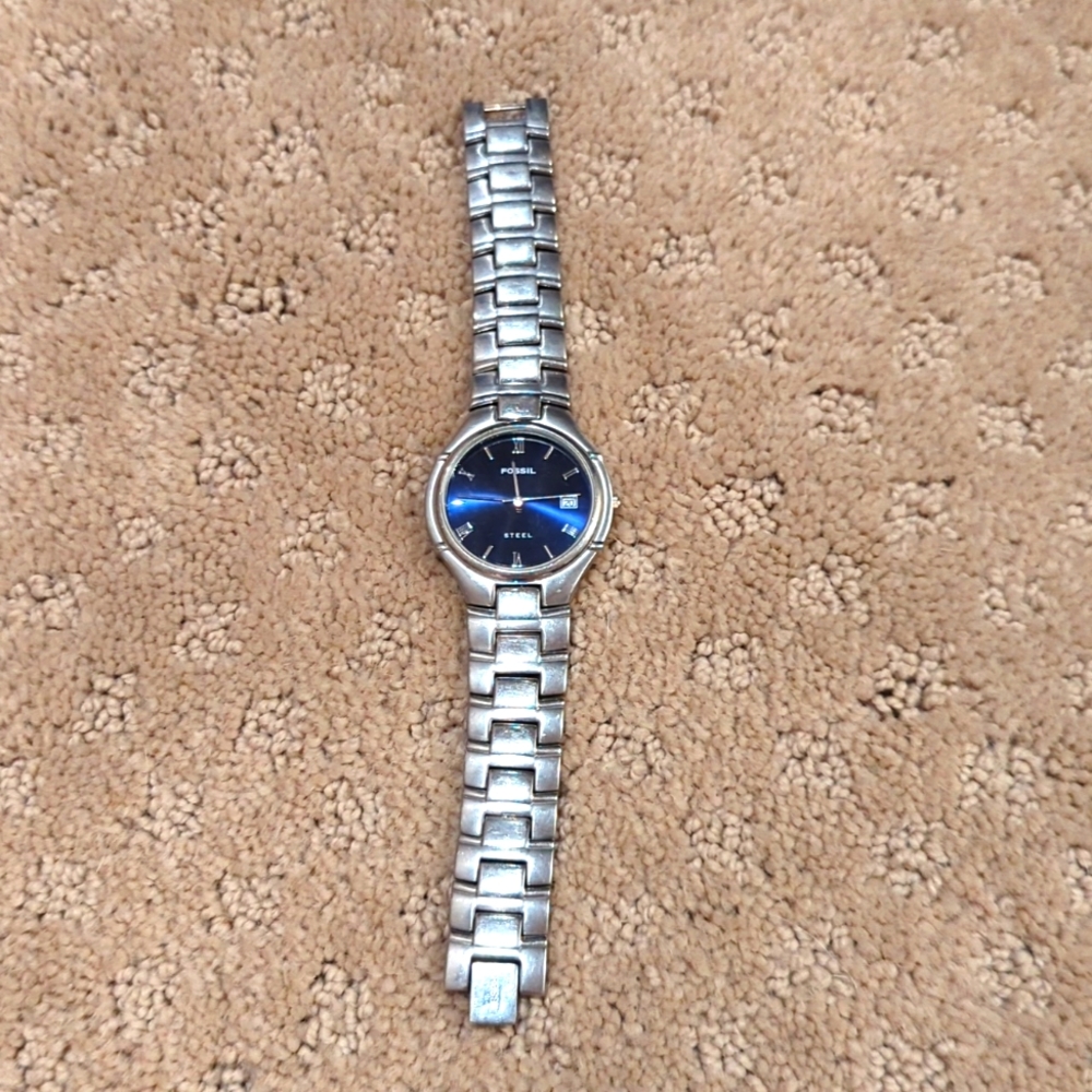 Fossil steel men's watch, navy face